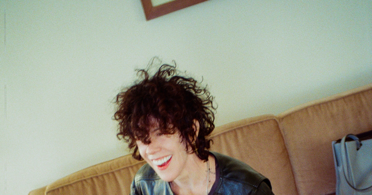 LP Unveils New Single 'Shelly' and Announces Major World Tour